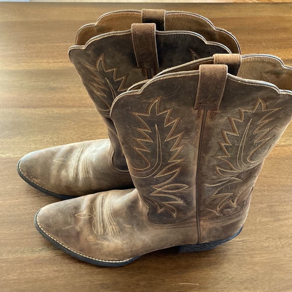 Ariat cowgirl boots Heritage R-Toe Ariat Womens Western Cowboy Boots